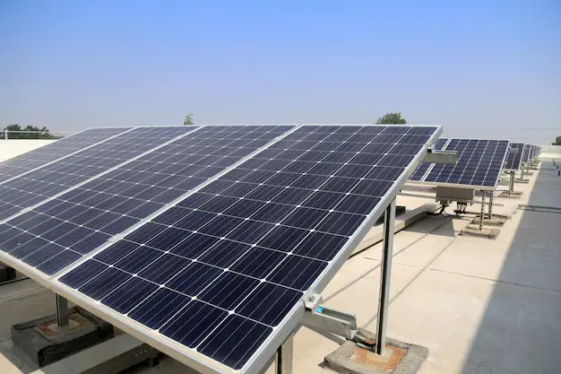 commercial solar rooftop solutions